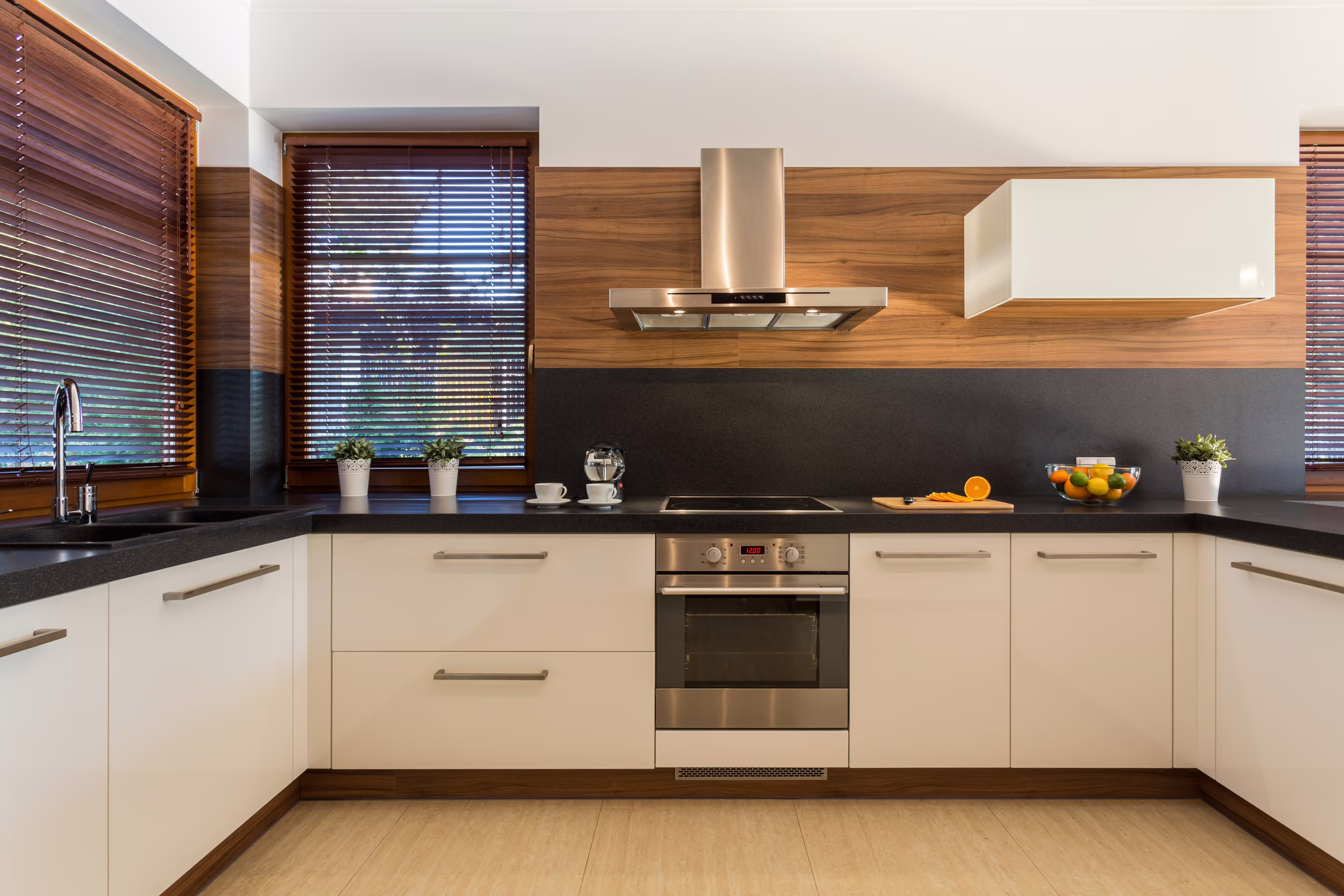 Luisnvaya U Shaped Kitchen Laminate Finish