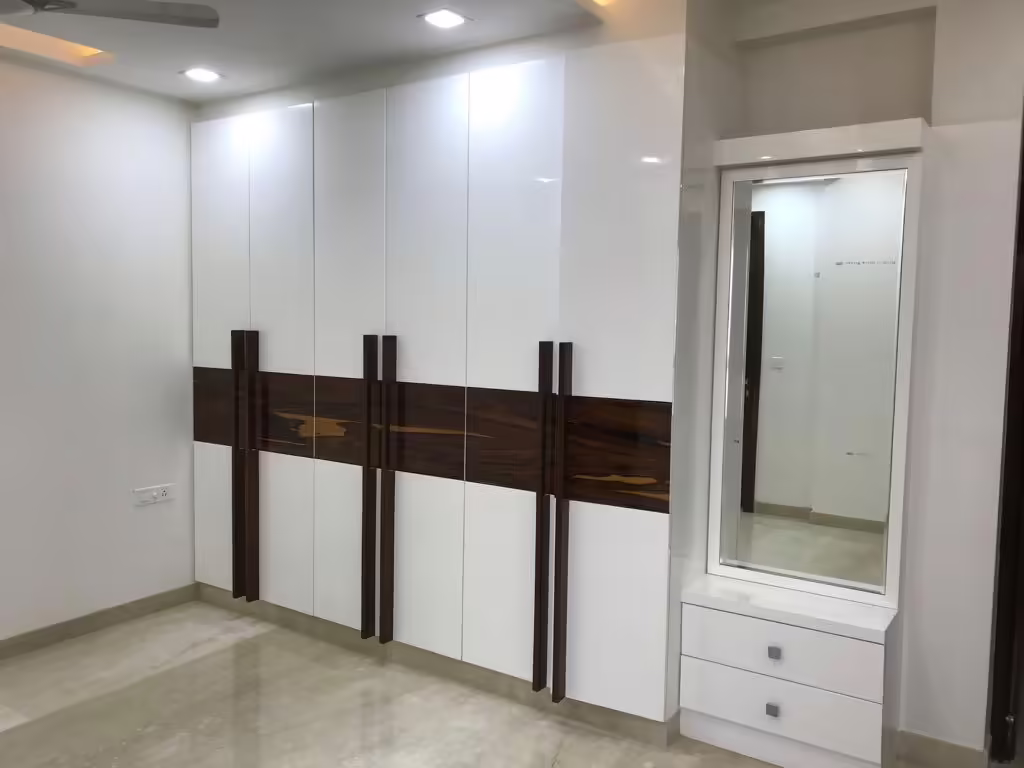Luisnvaya Wardrobe normal hinges PU Finish